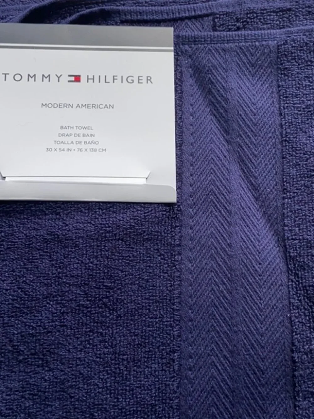 Tommy Hilfiger Modern American Dark Blue Bath Towel 30x54 NEW 100% Cotton Shower
